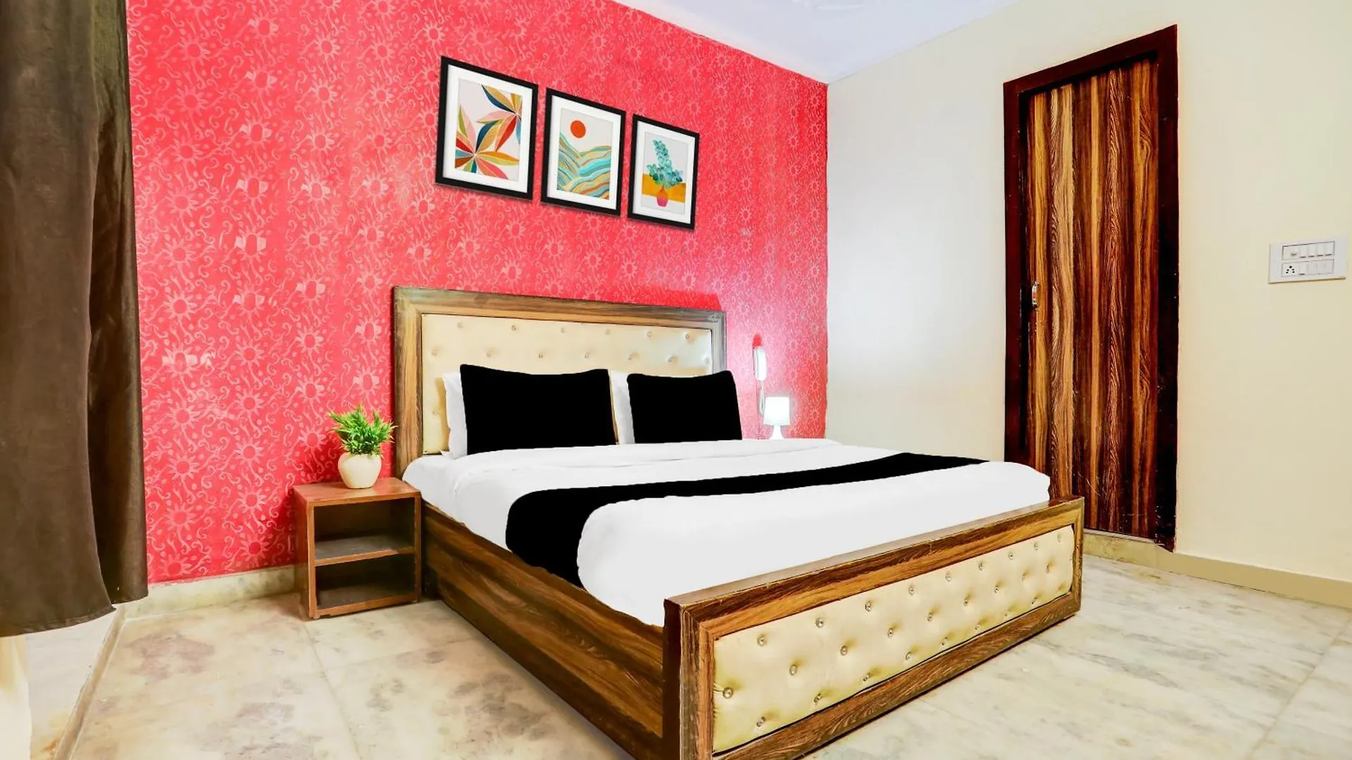 Hotel O Uttam Nagar Near Akash Hospital New Delhi