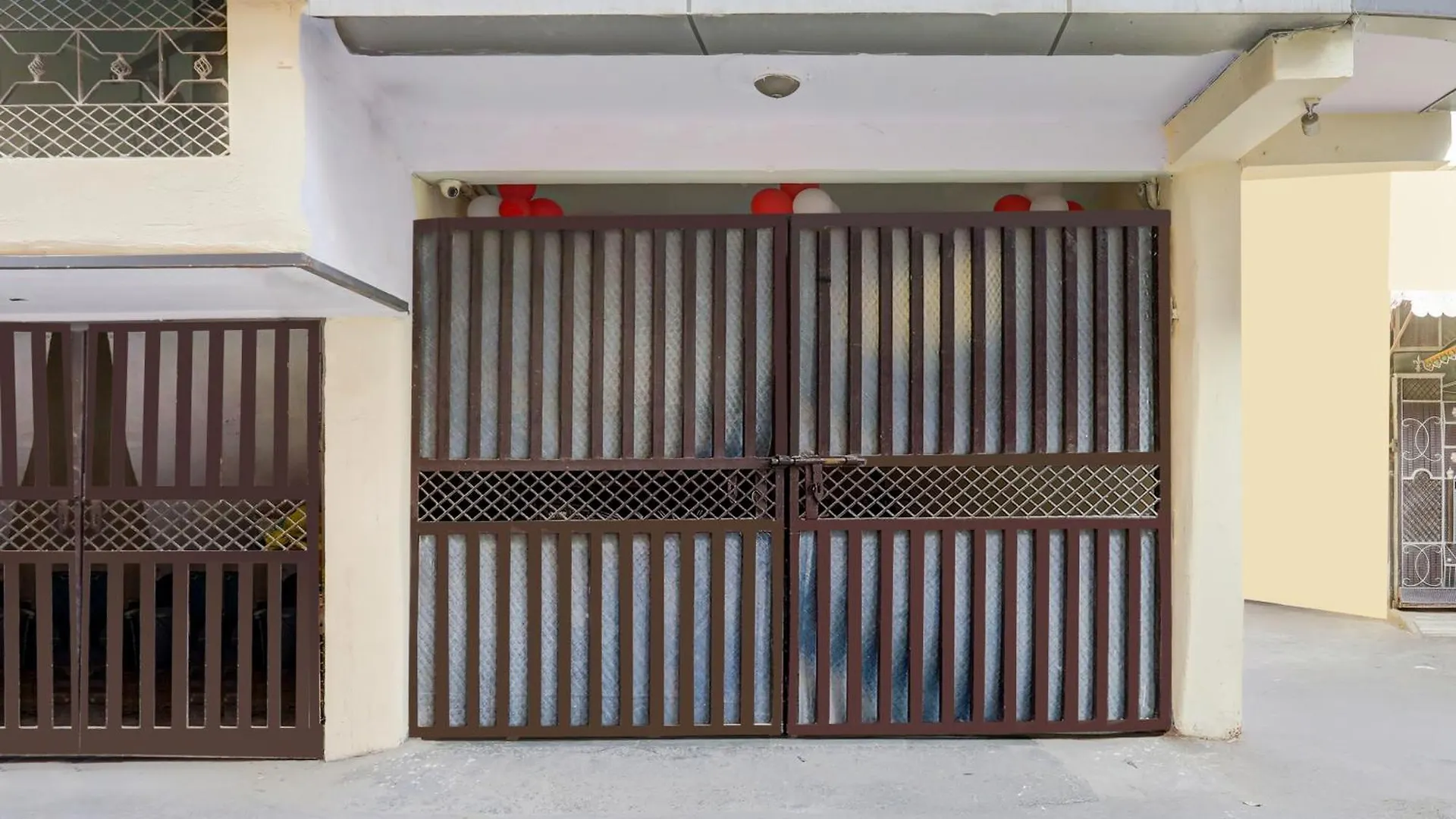 Hotel O Uttam Nagar Near Akash Hospital New Delhi 0*,  India