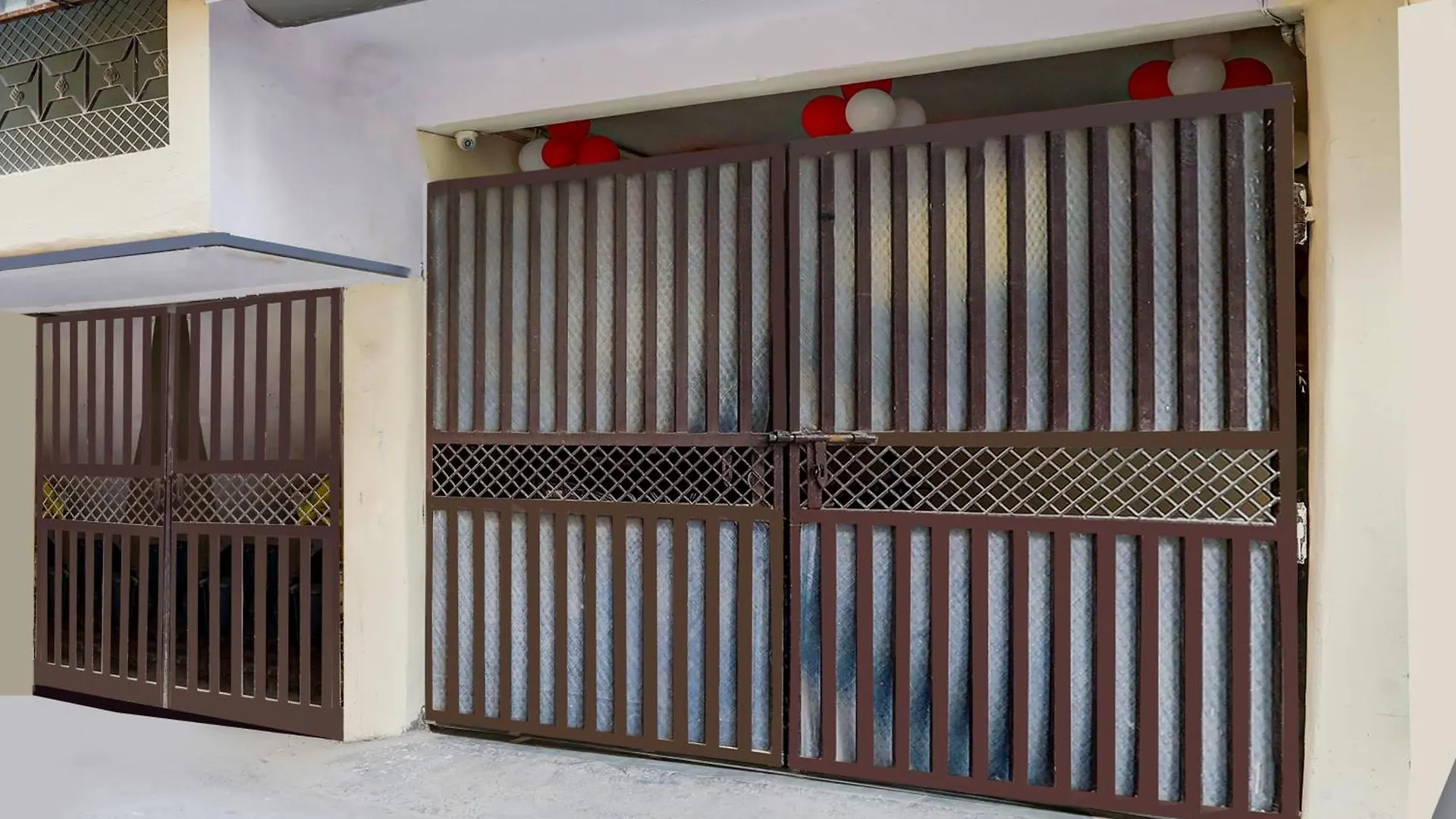 Hotel O Uttam Nagar Near Akash Hospital New Delhi